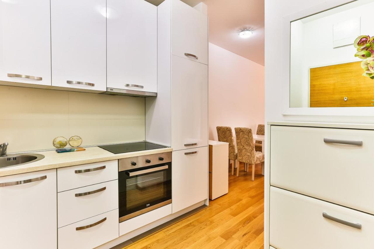 City Montesun Apartments Budva Bagian luar foto
