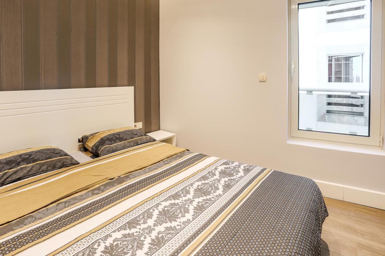 City Montesun Apartments Budva Bagian luar foto