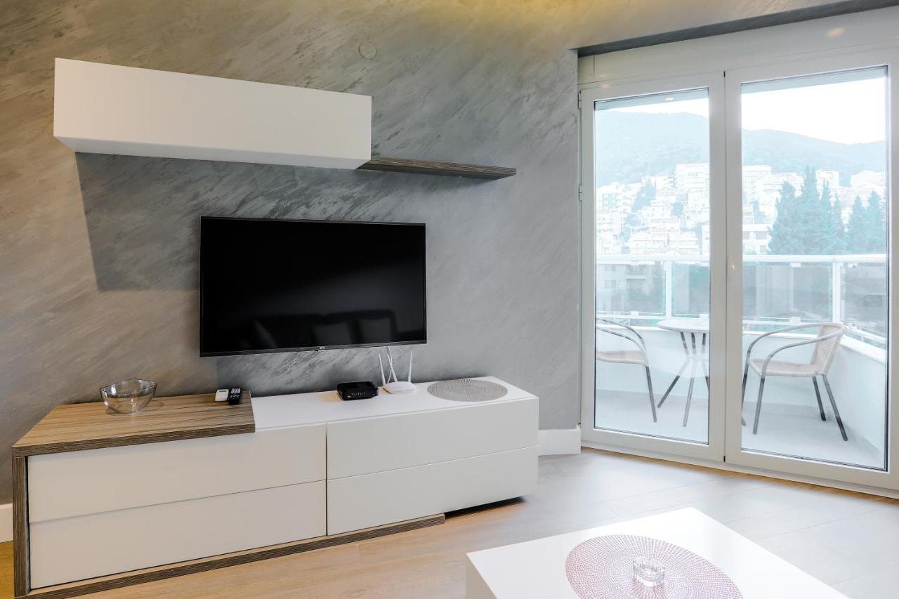City Montesun Apartments Budva Bagian luar foto