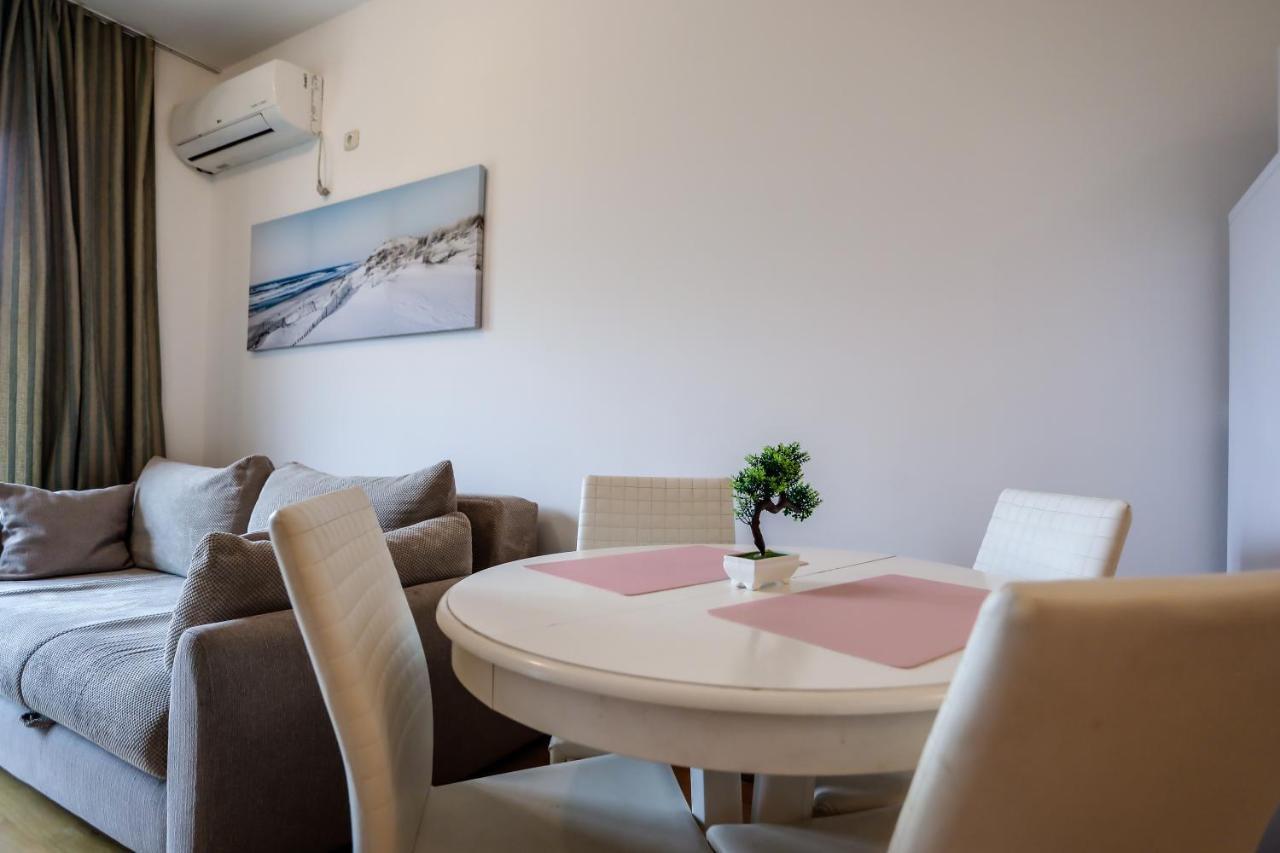 City Montesun Apartments Budva Bagian luar foto