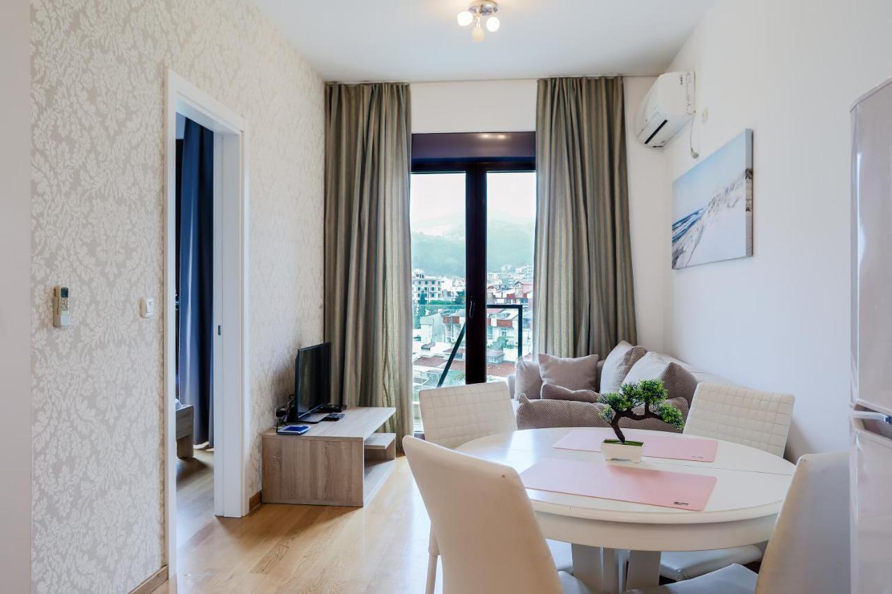 City Montesun Apartments Budva Bagian luar foto