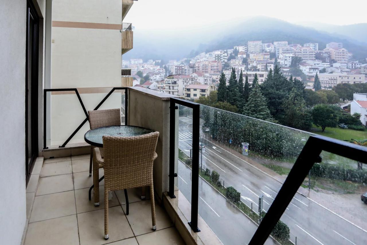 City Montesun Apartments Budva Bagian luar foto