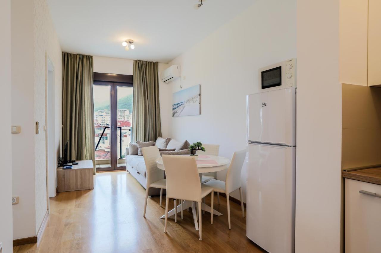 City Montesun Apartments Budva Bagian luar foto