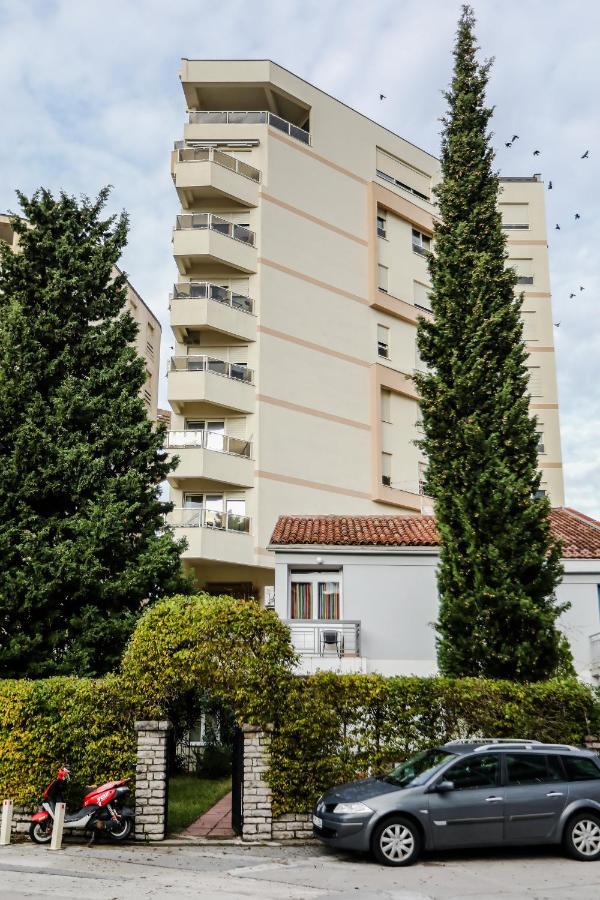 City Montesun Apartments Budva Bagian luar foto
