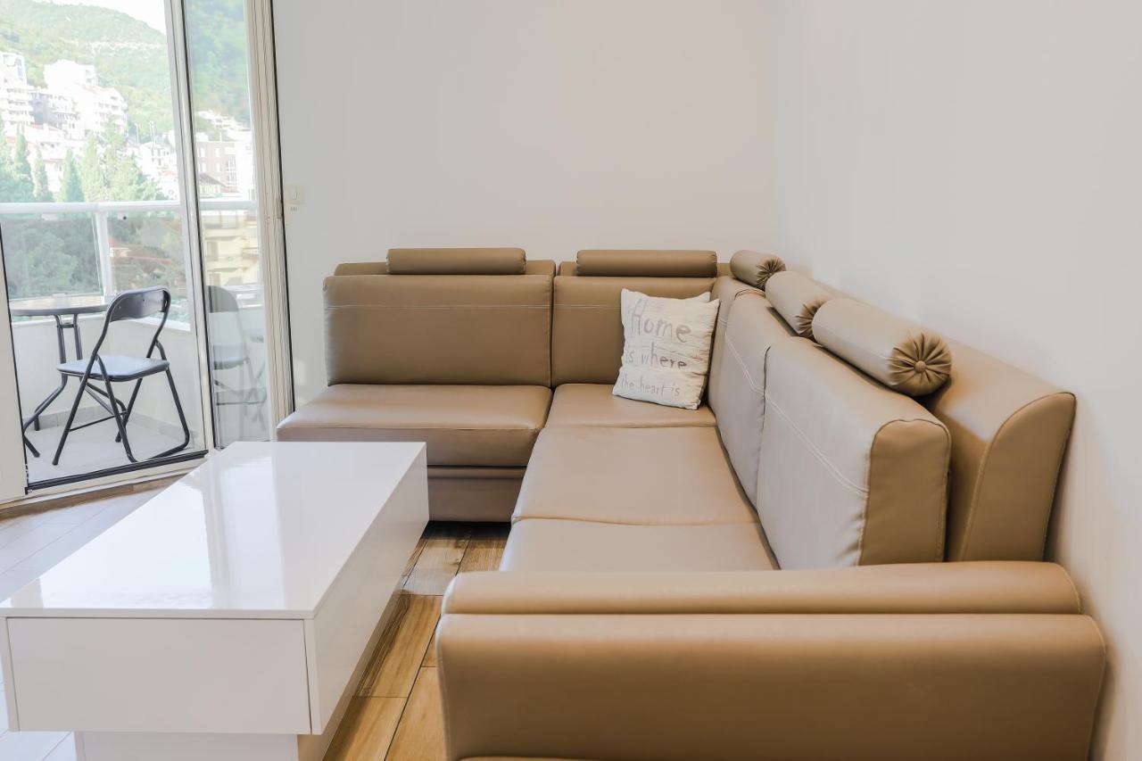 City Montesun Apartments Budva Bagian luar foto