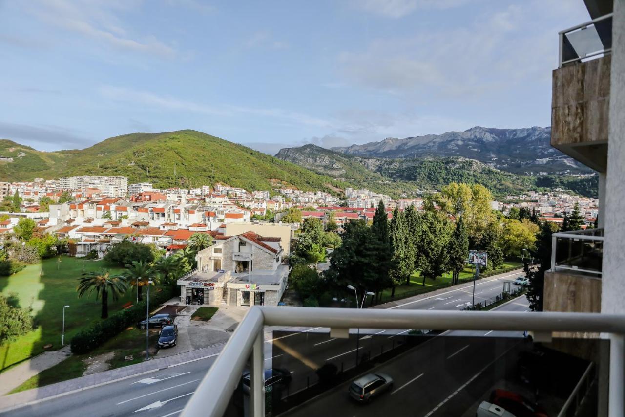 City Montesun Apartments Budva Bagian luar foto